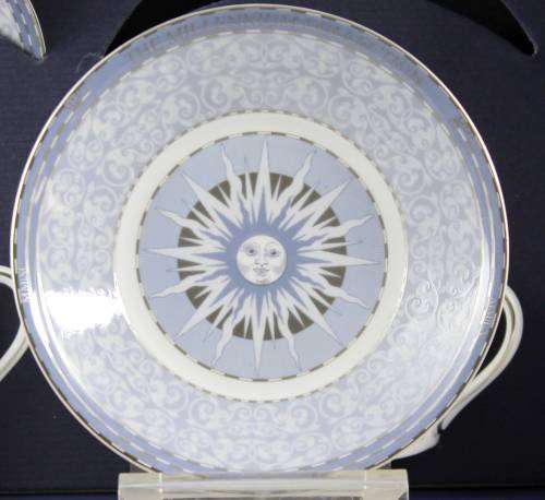 Wedgwood - A Celebration of the Millennium - Pair of Duos - Grey - Bid Now!