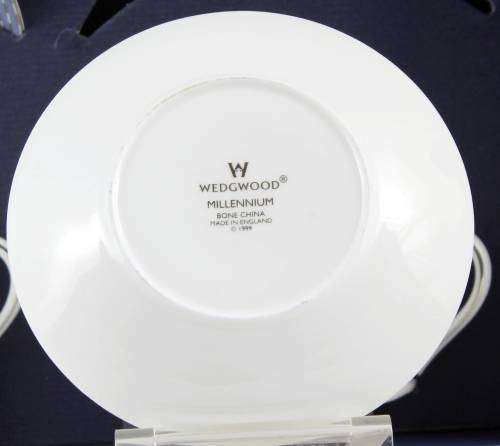Wedgwood - A Celebration of the Millennium - Pair of Duos - Grey - Bid Now!