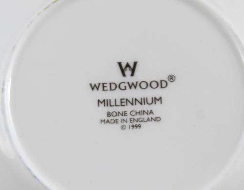 Wedgwood - A Celebration of the Millennium - Pair of Duos - Grey - Bid Now!