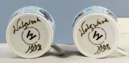 Wedgwood - A celebration of the millennium - pair of blue duos
