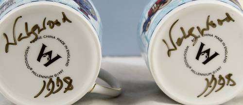 Wedgwood - A celebration of the millennium - pair of blue duos