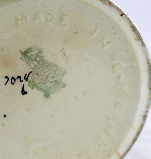 Porcelain biscuit barrel - Arthur Wood - flower motif - no lid
