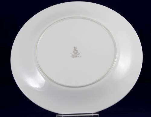 Royal Doulton - Carnation (H 5084) - Dinner Plate - Bid Now!!!