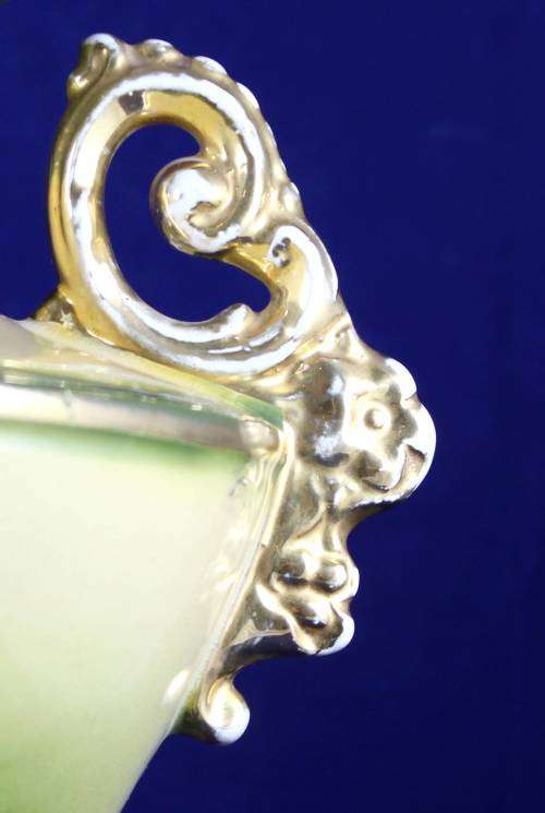Early 1900 center piece urn