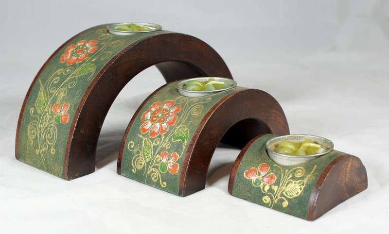 Nested candles set