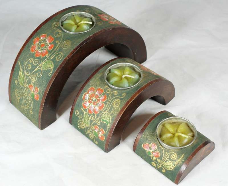Nested candles set