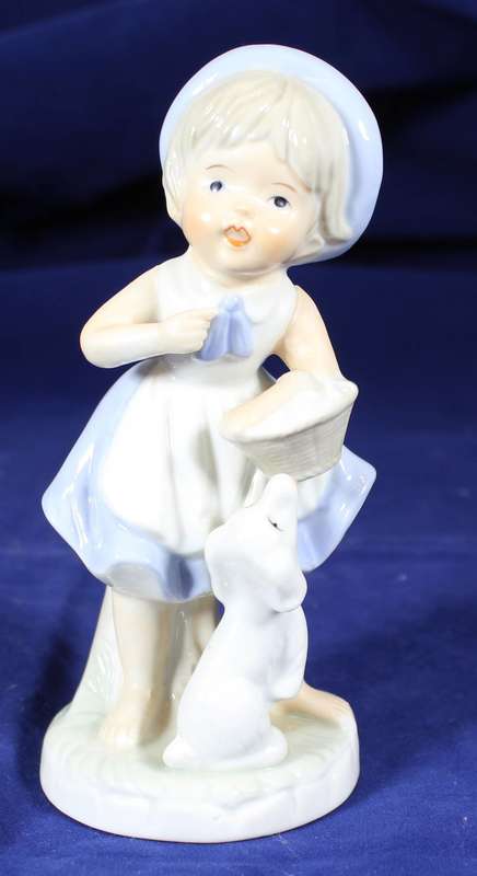Figurine - Little Girl with Dog