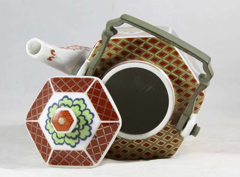 Dolphin china - Enchantment Japan - Tea pot with stove and burner