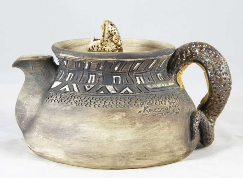 Character snake tea pot