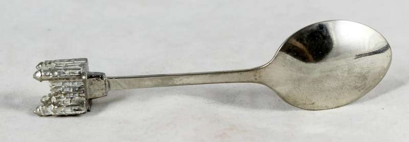 Souvenir spoon - Palace
