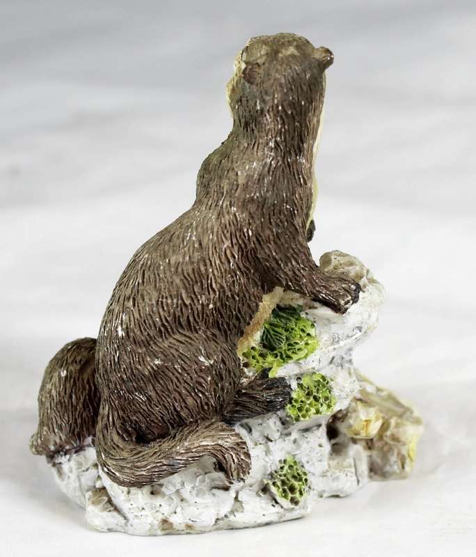 Squirrels on a rock - Beautiful! - Bid Now!!!