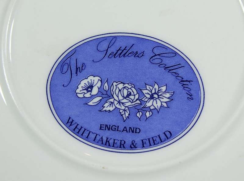 Whittaker & Field - A good mother makes a happy home - Display plate - Beautiful!