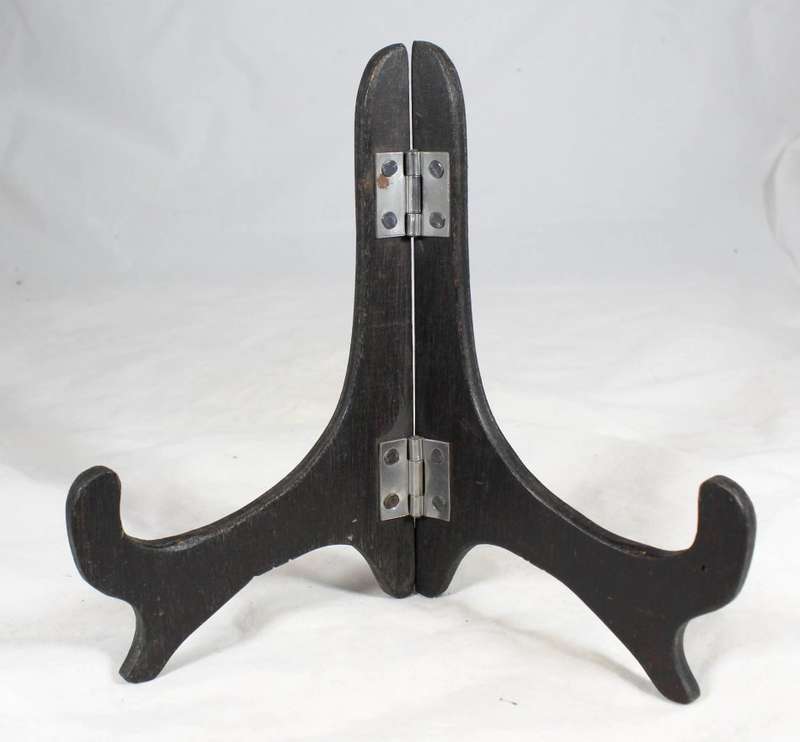 Vintage wooden frame stand - Beautiful! - Bid Now!