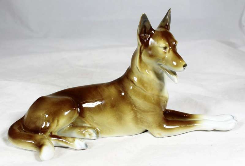 German Fasold & Stauch Alsatian porcelain figurine