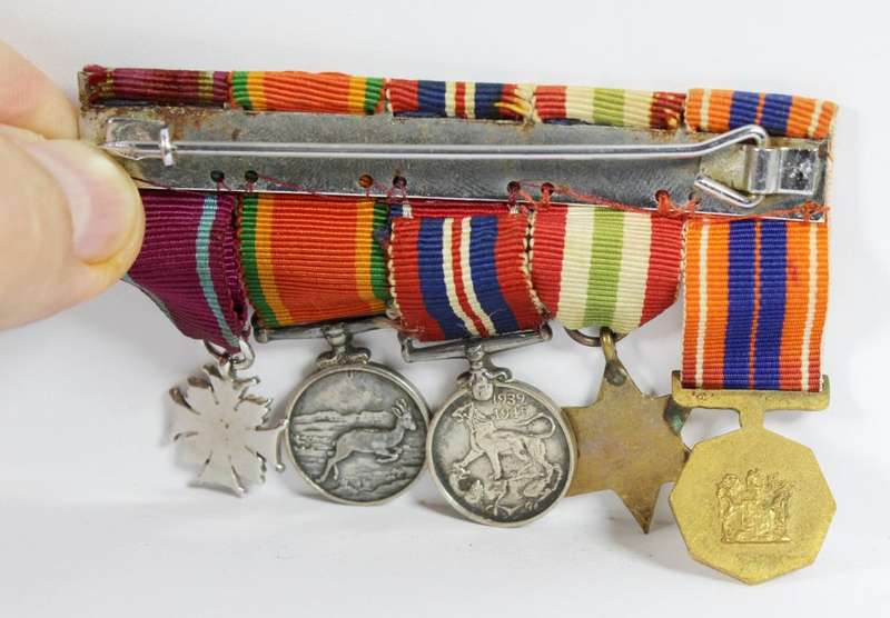 Set of miniature military medals - A treasure!! - Bid now!!
