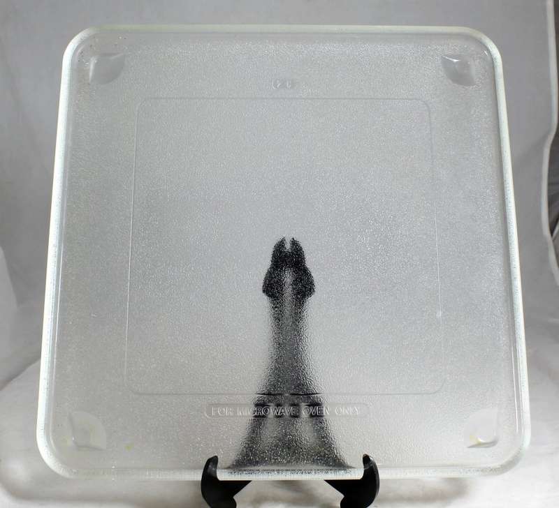 Microwave square plate