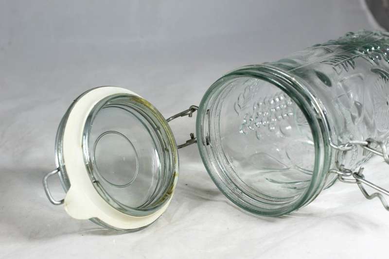 Large fruit jar