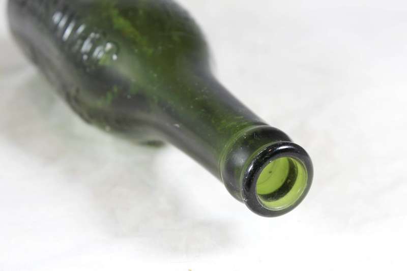 Goldberg & Zefferitti - Johannesburg - green bottle
