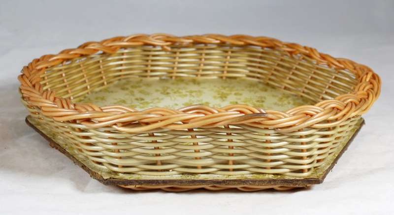 Woven basket