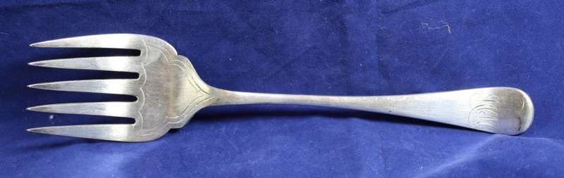 Set of monogrammed EPNS heavy silver plated fish servers