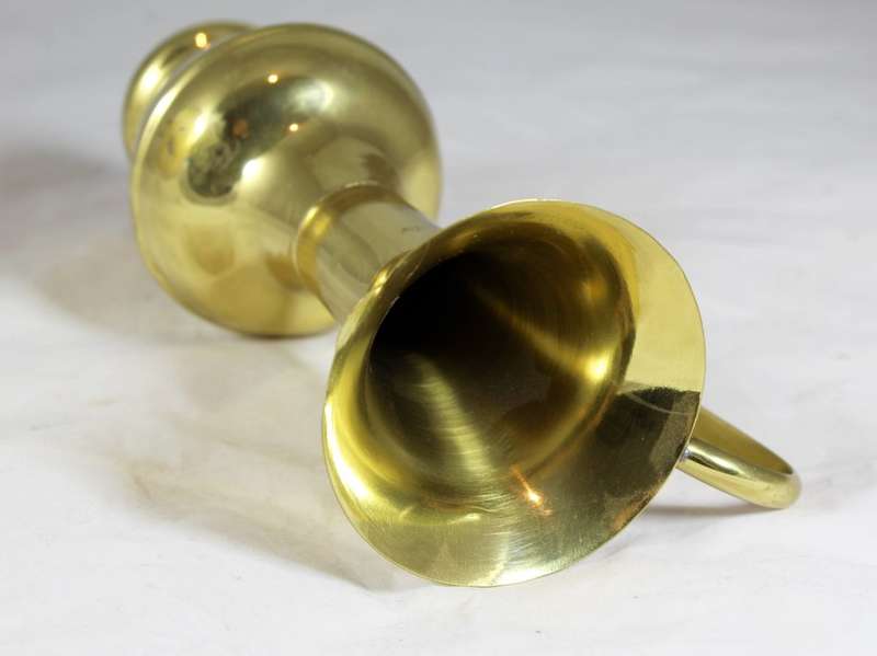 Brass trumpet vessel
