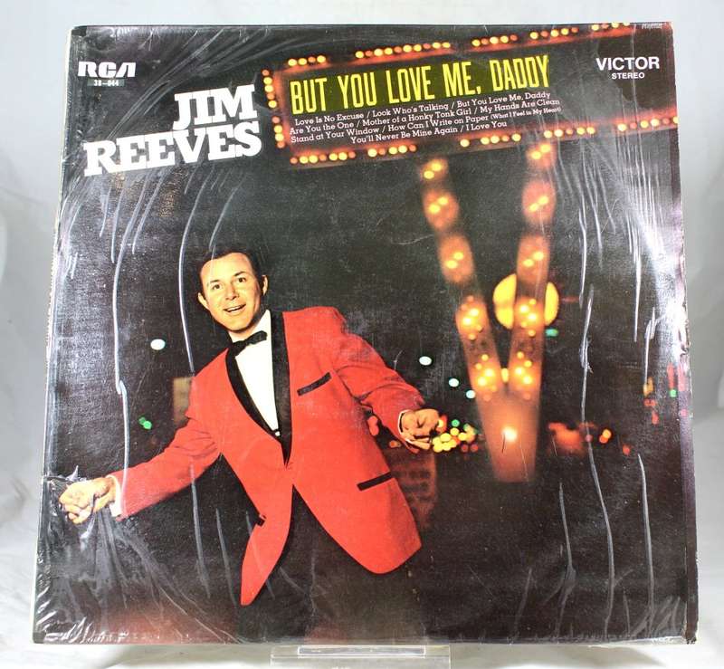 Jim Reeves - But you love me , Daddy - RCA 1969