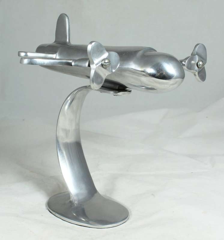 Aluminium desktop airplane
