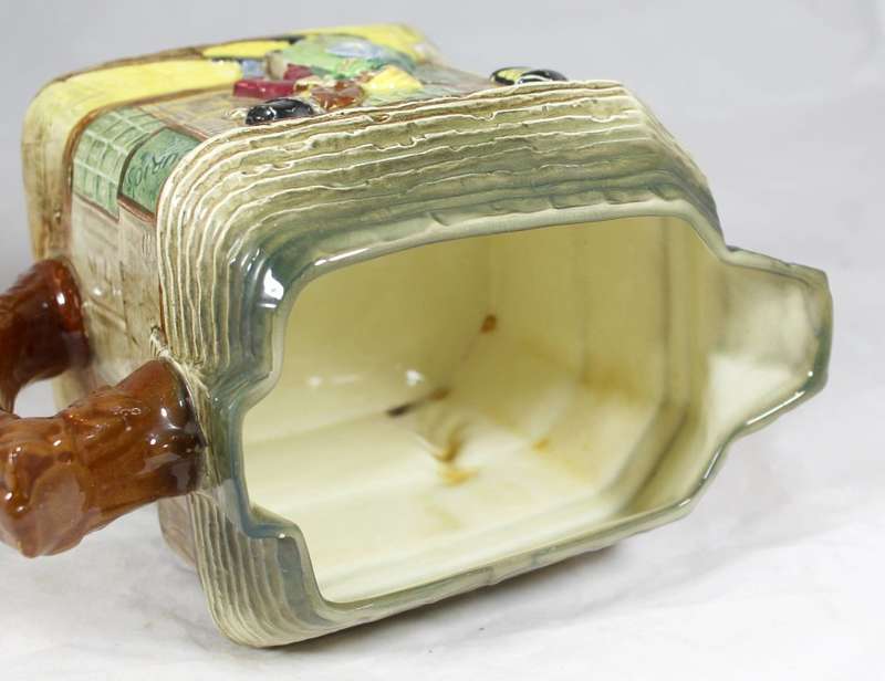 Royal Doulton - Old Curiosity Shop D5584 - RN80960 - Beautiful!