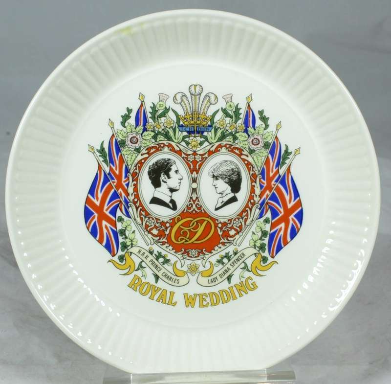 Wedgwood - Royal Wedding 1981 - Beautiful!