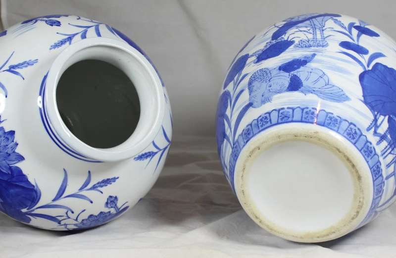 Large blue & white - pair of vases