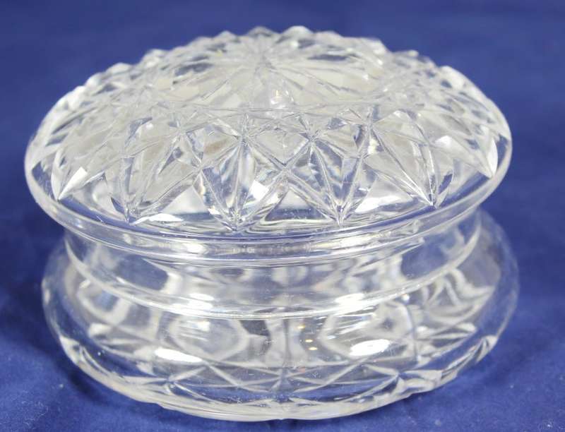 Lidded Glass - Trinket Holder - Beautiful!