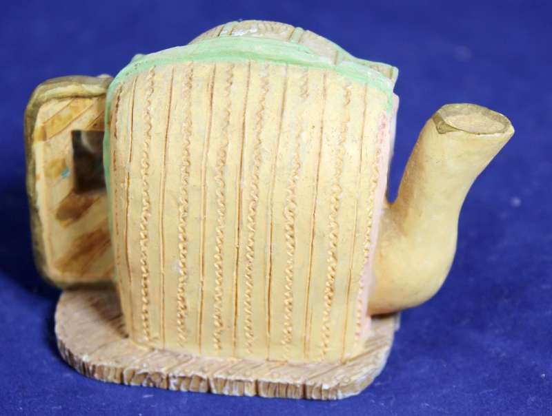 Small Character Tea Pot - Kitchen Motif - Gorgeous! - Bid Now!!!