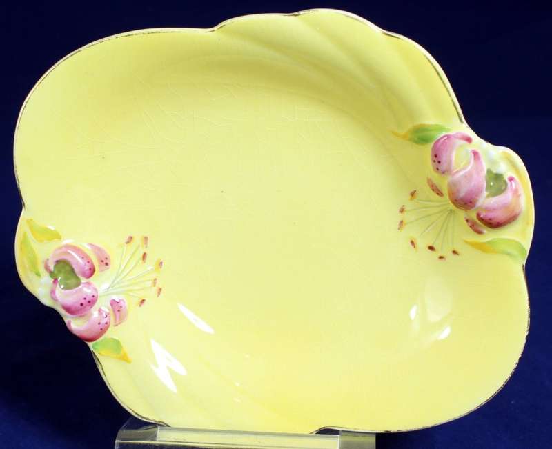 Royal Winton - Yellow Trinket Bowl - Gorgeous!