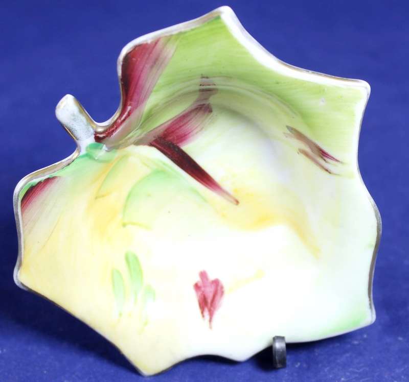 Leaf Shaped - Trinket Bowl - Gorgeous!