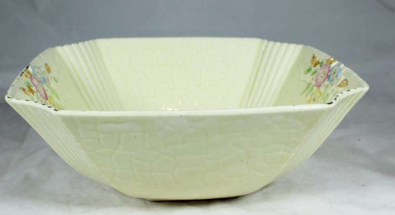 Crown Devon - Bowl - Stunning! - Bid Now!!!