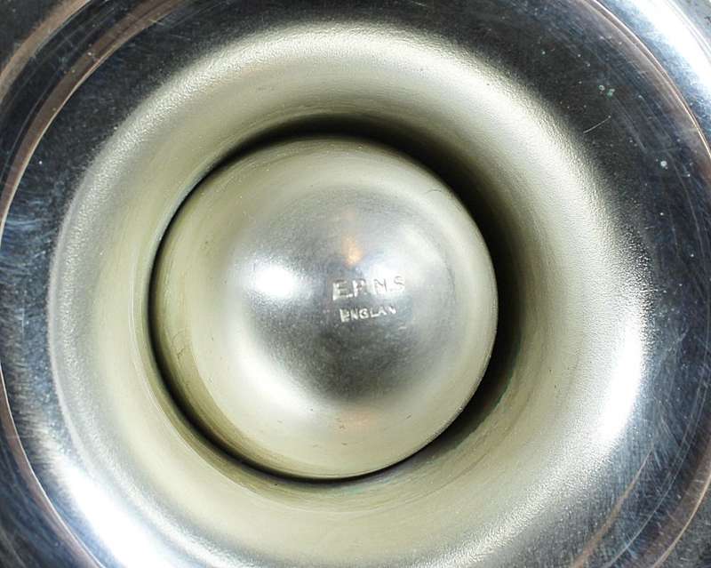 EPNS - English Egg Holder & Spoon - Gorgeous!