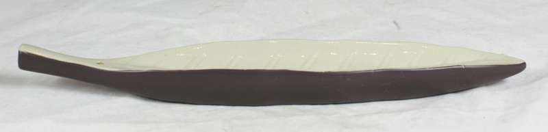 Porcelain leaf - knife rest