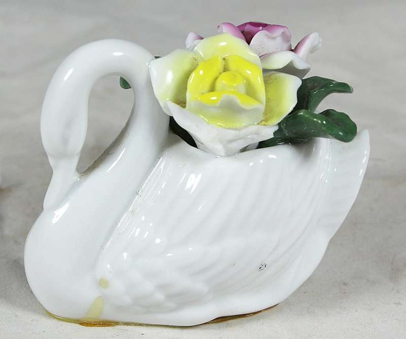 Swan with flowers