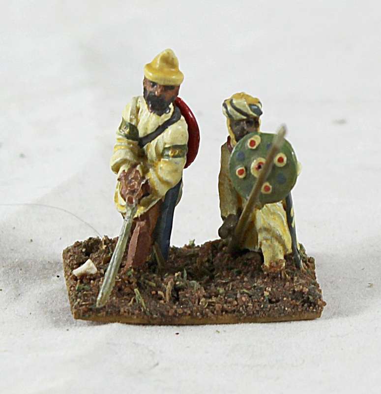 Lead figurine - pair of Eastern foot soldiers