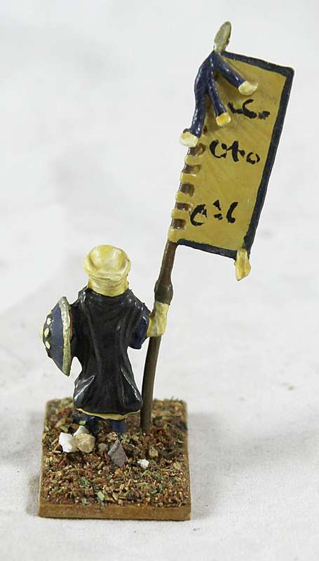 Lead figurine - Eastern foot soldier with a flag