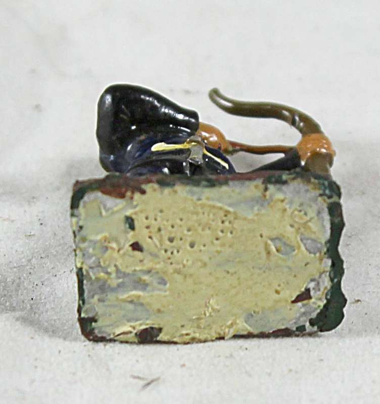 Lead figurine - Eastern archer