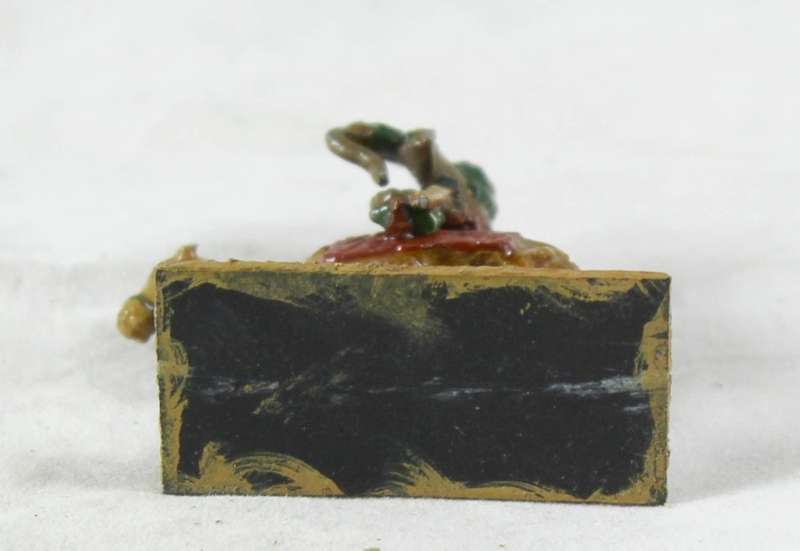 Lead figurine - Arabian camelback archer warrior