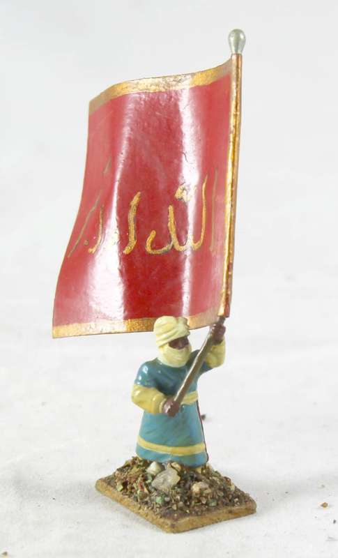 Lead figurine - Arabian flag carrier and warrior