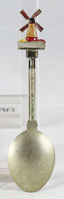 Souvenir Teaspoon - Holland - Beautiful!