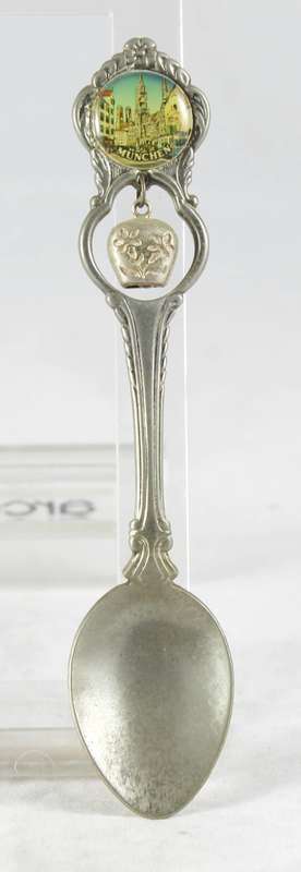 Souvenir Teaspoon - Munchen - Beautiful!