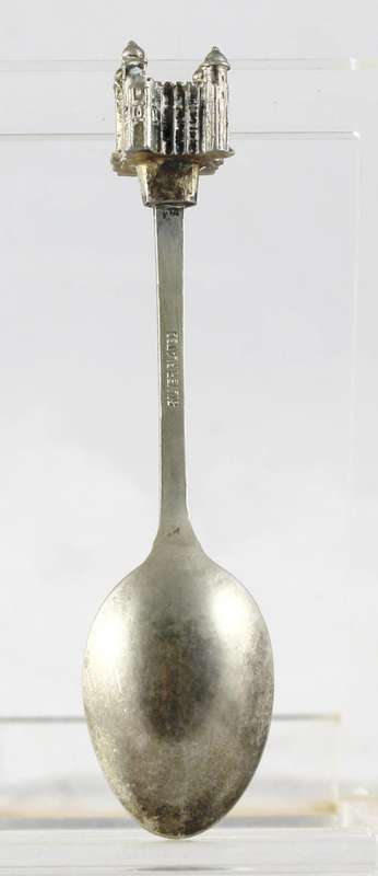 Souvenir Teaspoon - Castle - Beautiful!