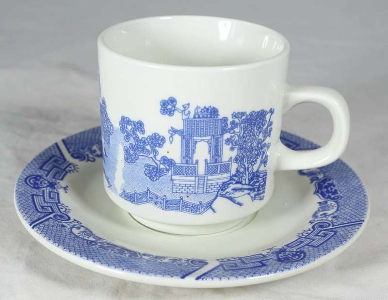 Blue Willow - made in China - duo