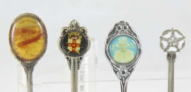 Souvenir spoons - UK - set of 5