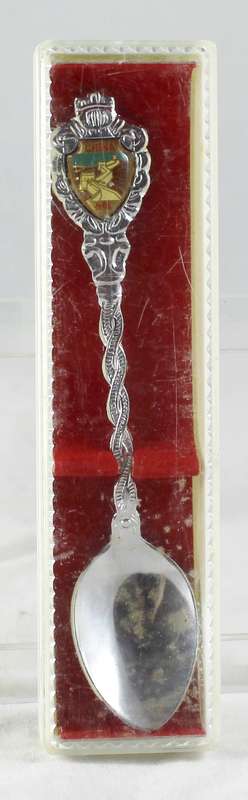 Souvenir spoon - China