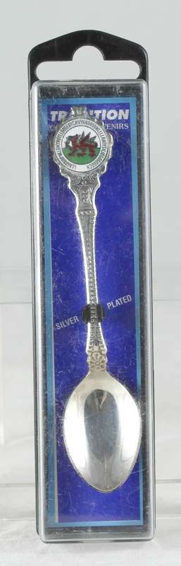Souvenir spoon - Llanfairpwllgwyngyllgogerychwyrndrobwllllantysiliogogogoch